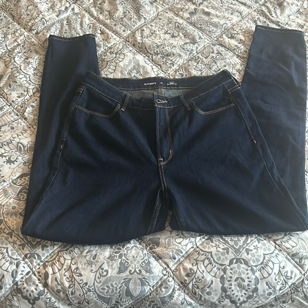 High Rise Super Skinny Dark Wash Skinny Jeans - size 12 LONG